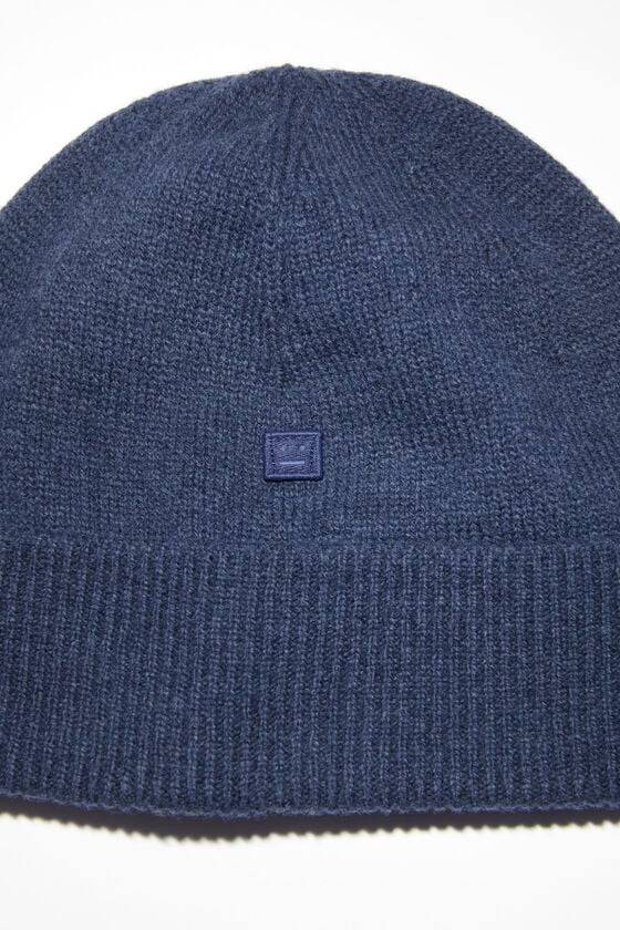 Acne Studios Beanie mit Micro-Face-Aufnäher Online