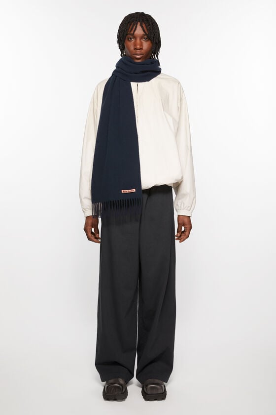 Acne Studios Schmaler Fransen-Schal aus Wolle Outlet