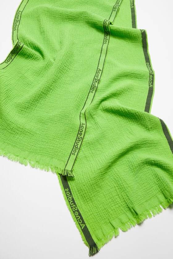 Acne Studios Schal mit Logo-Tape Preisnachlass