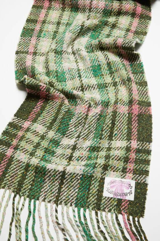Acne Studios Fransen-Schal mit Karomuster Cyber Monday
