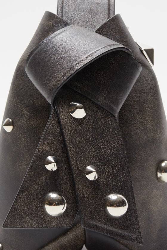 Acne Studios Musubi Midi-Tasche Muttertagsangebot