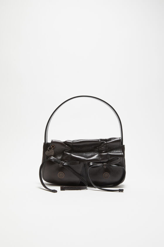 Acne Studios Mikrotasche mit mehreren Taschen Neuheiten