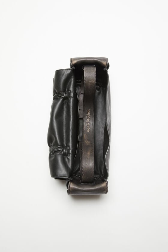 Acne Studios Tasche mit mehreren Taschen Bestseller