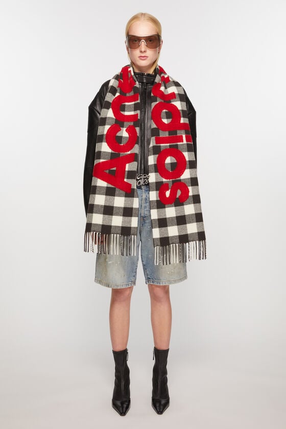 Acne Studios Karierter Logo-Schal Tägliche Deals