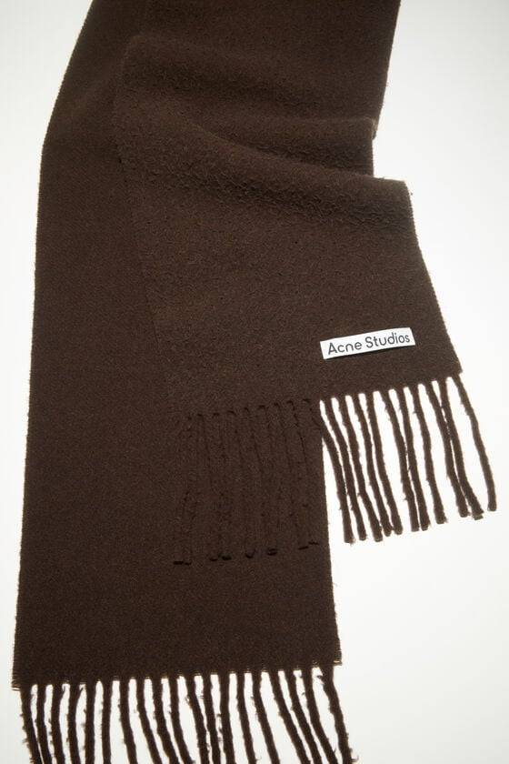 Acne Studios Fransen-Schal aus Wolle Riesige Ersparnisse