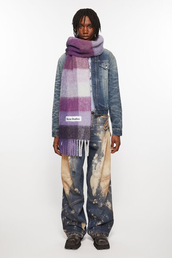 Acne Studios Karierter Schal aus Mohair Wochenangebot