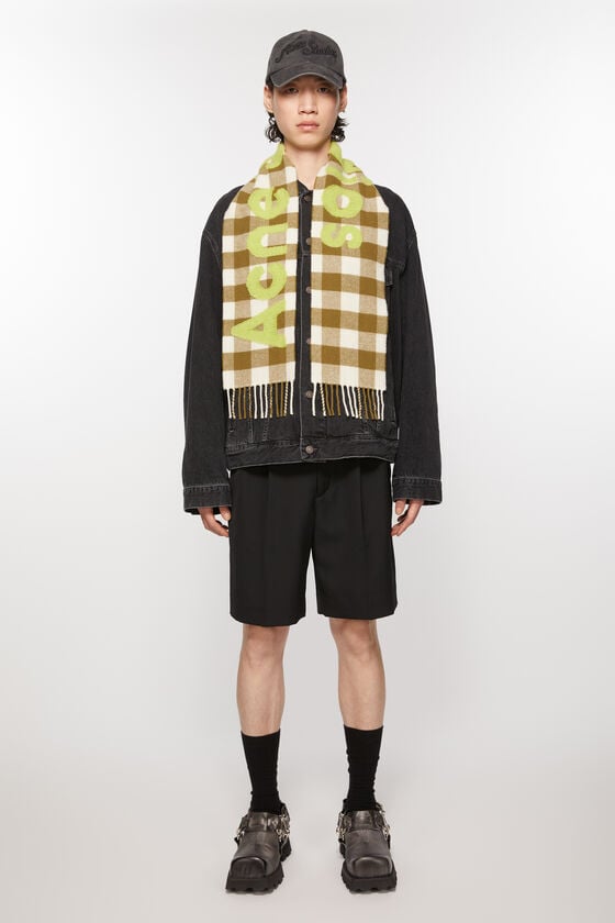 Acne Studios Karo-Schal mit Logo - Schmal Neueste Stile