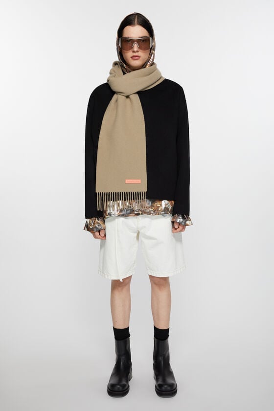 Acne Studios Schmaler Fransen-Schal aus Wolle Letzter Tag