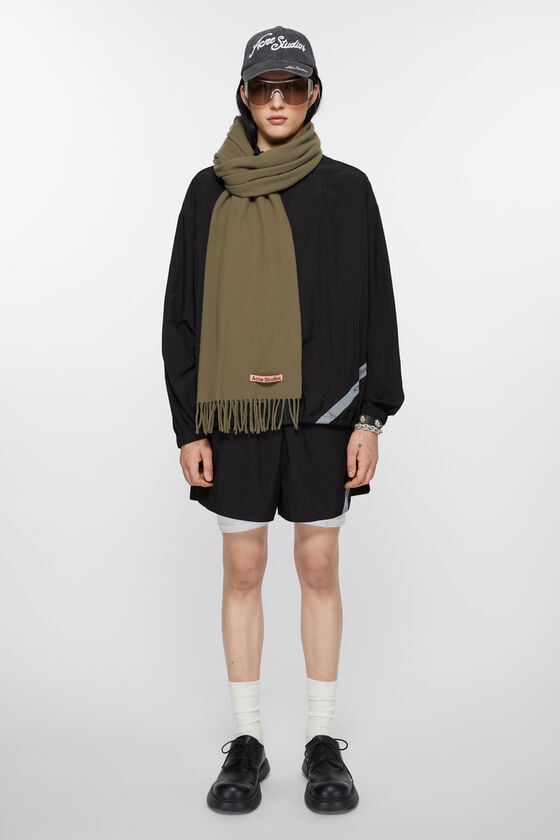 Acne Studios Schmaler Fransen-Schal aus Wolle Bis zu 65% Rabatt