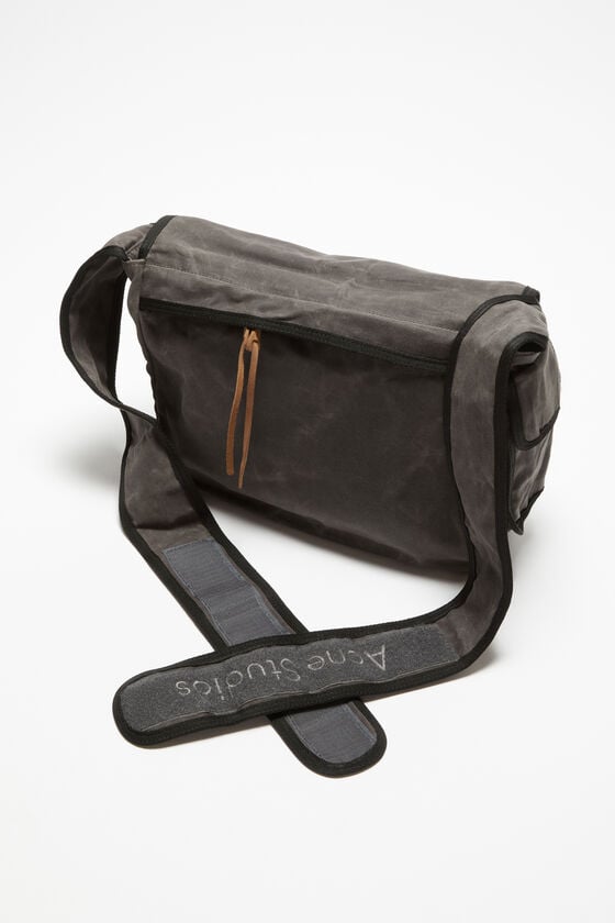 Acne Studios Umhängetasche Discount Store für neue Produkte