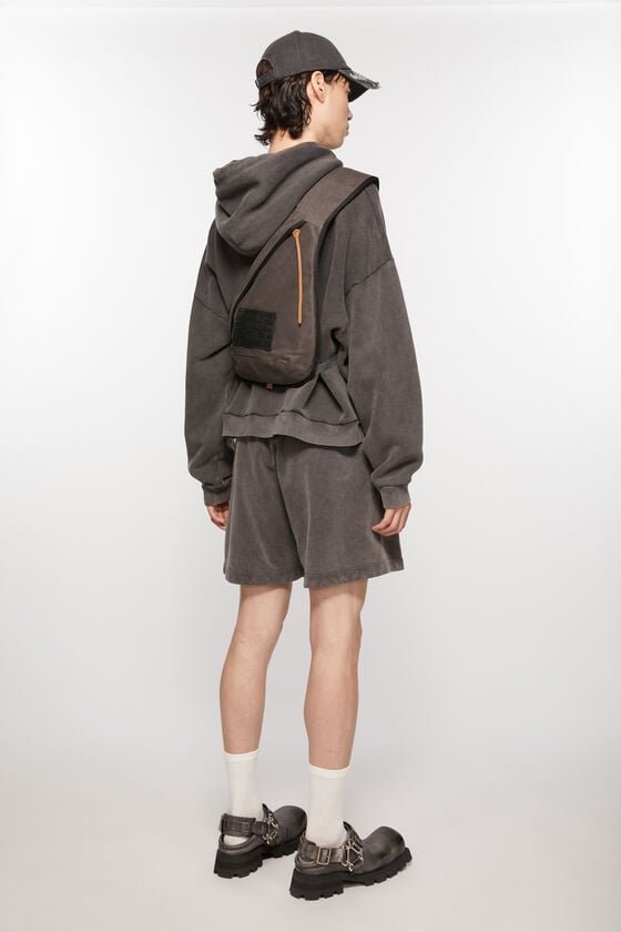 Acne Studios Sling-Rucksack Nur noch ein Tag übrig