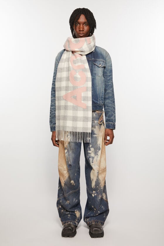 Acne Studios Karierter Schal mit Logo Super Rabatt
