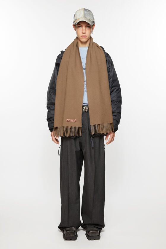 Acne Studios Schmaler Fransen-Schal aus Wolle Black Friday Preise