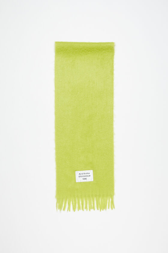 Acne Studios Fransen-Schal aus Alpaka Im Verkauf