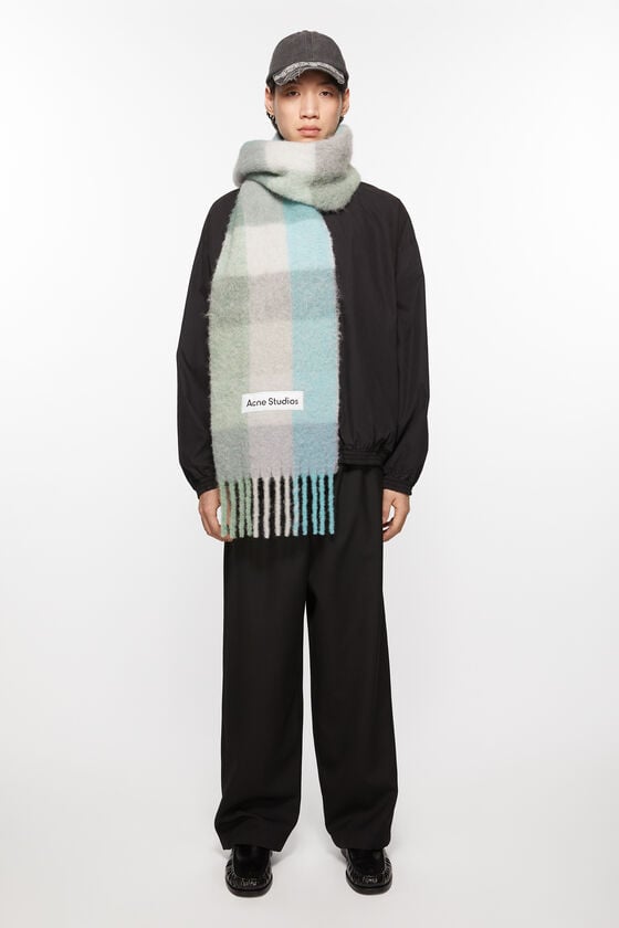 Acne Studios Karierter Schal aus Mohair 2025