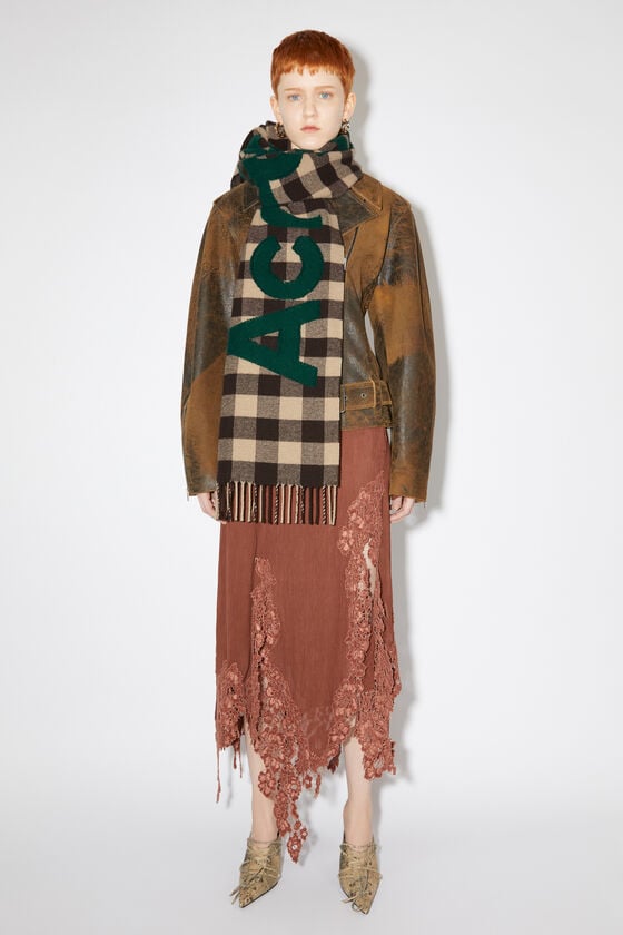 Acne Studios Karierter Logo-Schal Fabrikverkauf