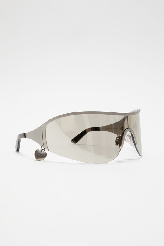 Acne Studios Sonnenbrille mit Metallrahmen Lagerräumung