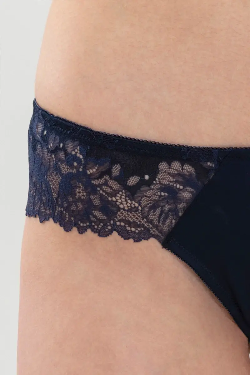 Merxx String Serie Luxurious Neueste Stile