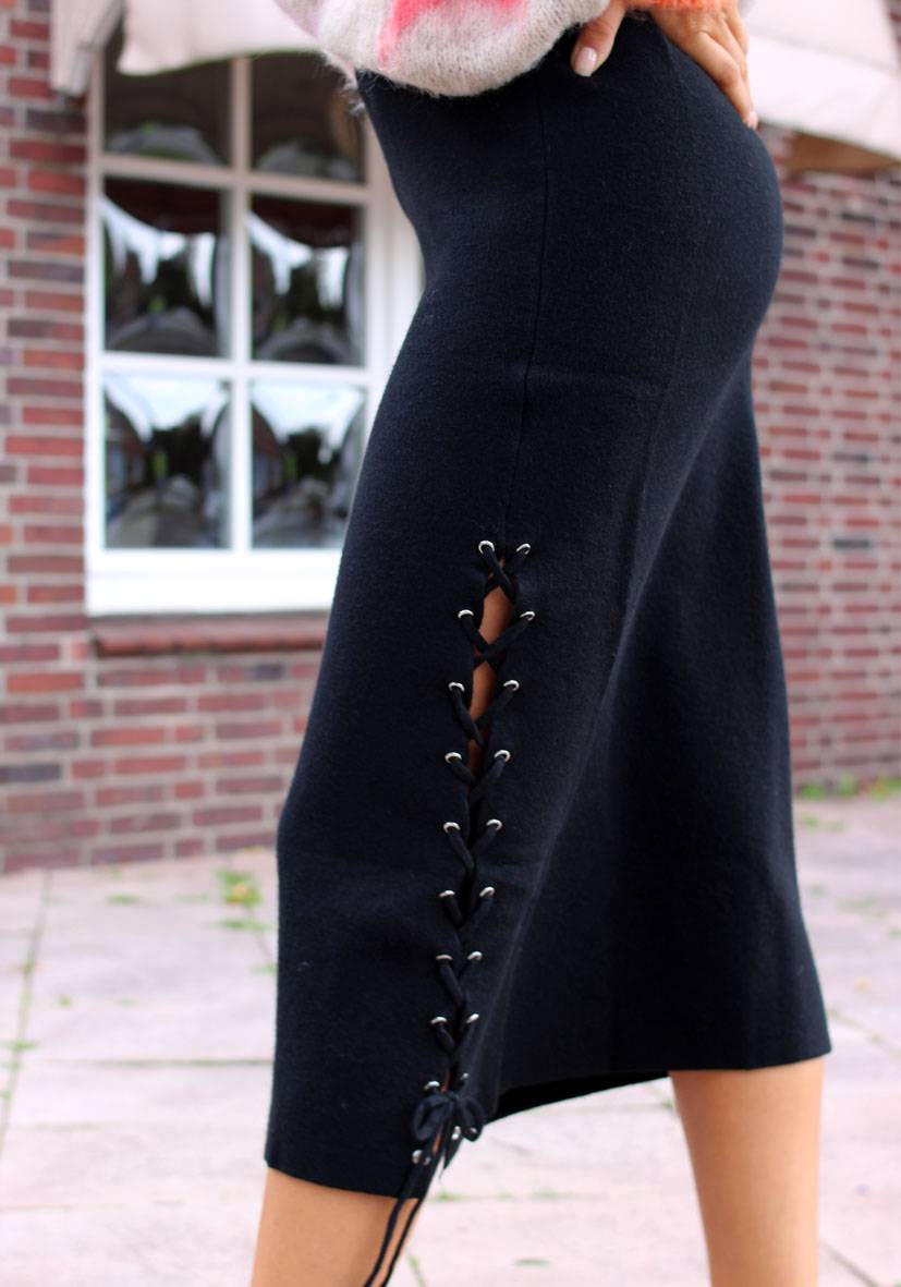 Miss Goodlife Skirt Knitted – black Fabrikpreis