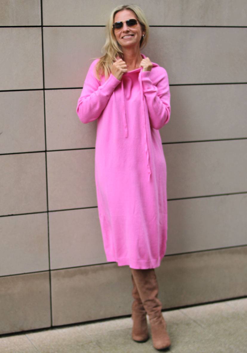 Miss Goodlife Dress Knitted Hoodie long – pink im Angebot
