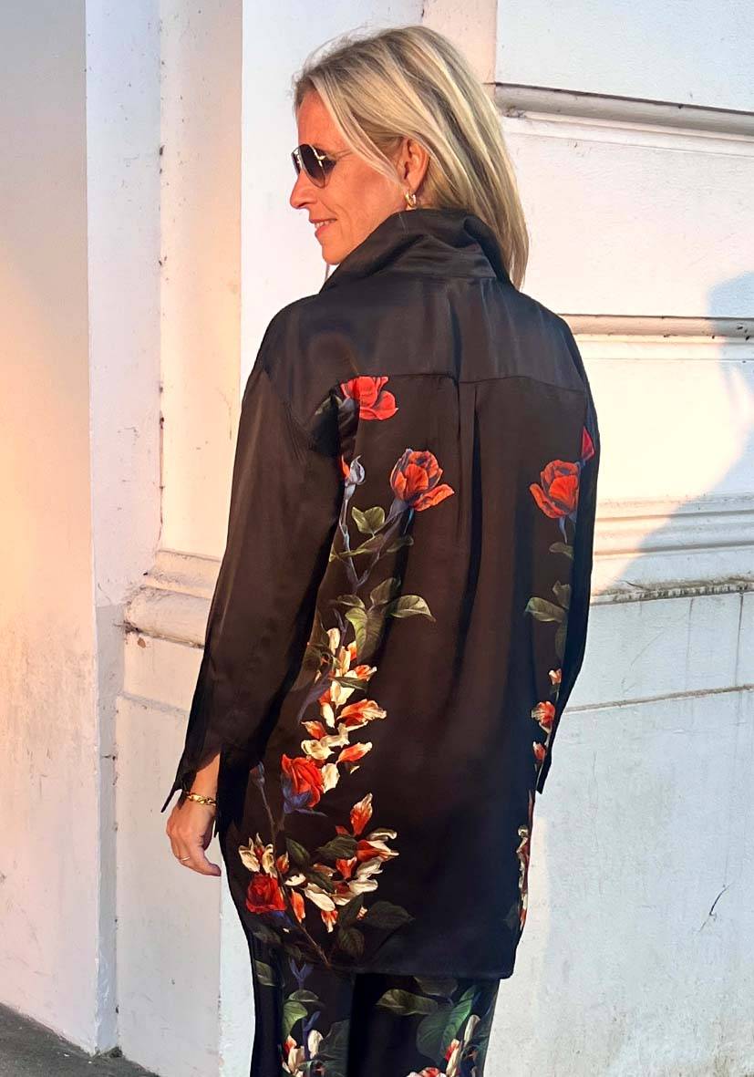 Miss Goodlife Blouse Roses black Online Outlet