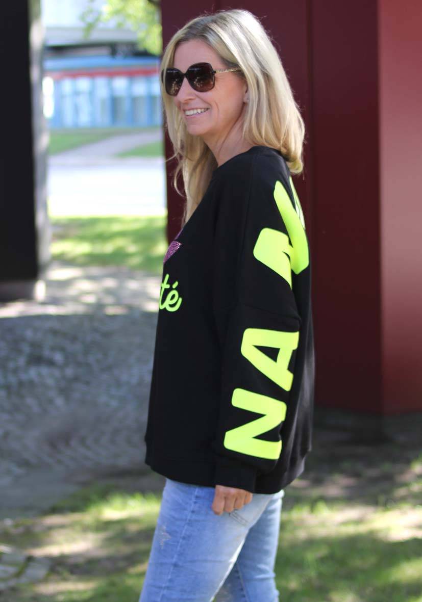 Miss Goodlife Roundneck Double Namasté Strass – black Nur für heute