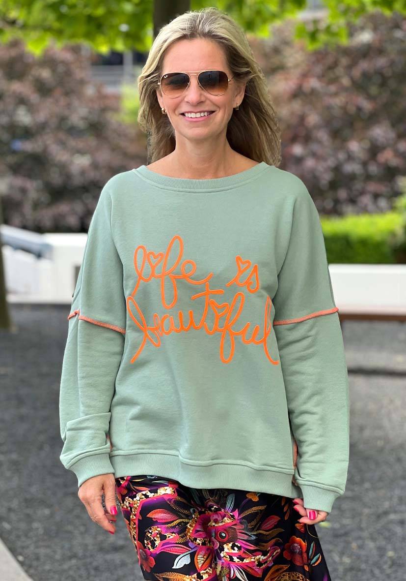 Miss Goodlife Roundneck Life is beautiful Hotsell
