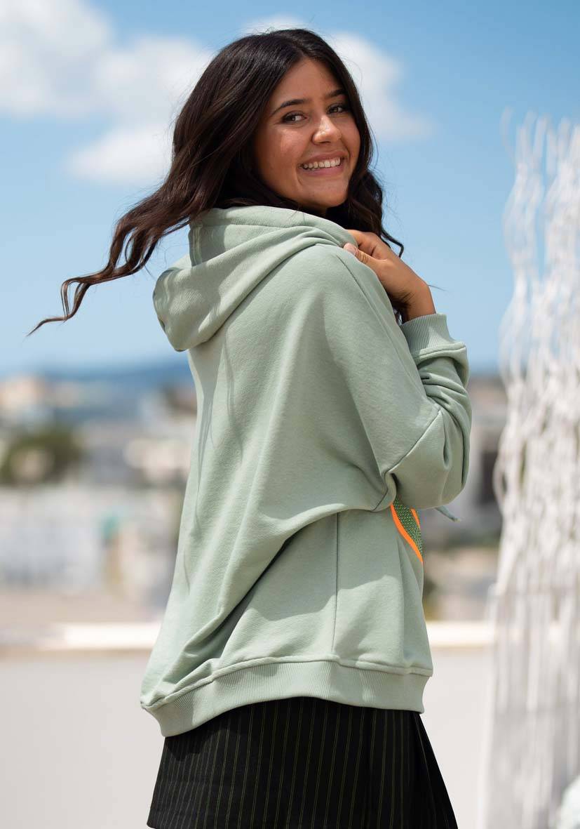 Miss Goodlife Hoodie Be Happy Heartface Strass – almond Blitzangebot
