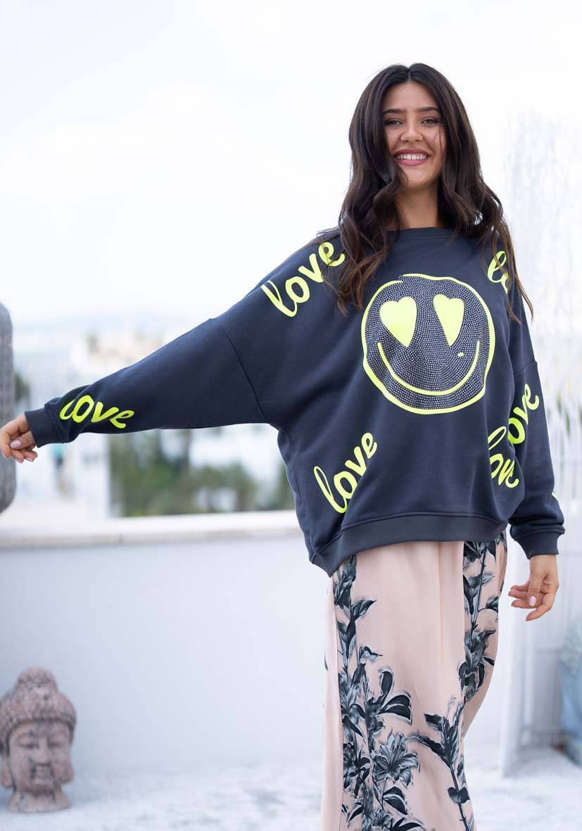 Miss Goodlife Roundneck Love Heartface Strass – anthracite Angebote