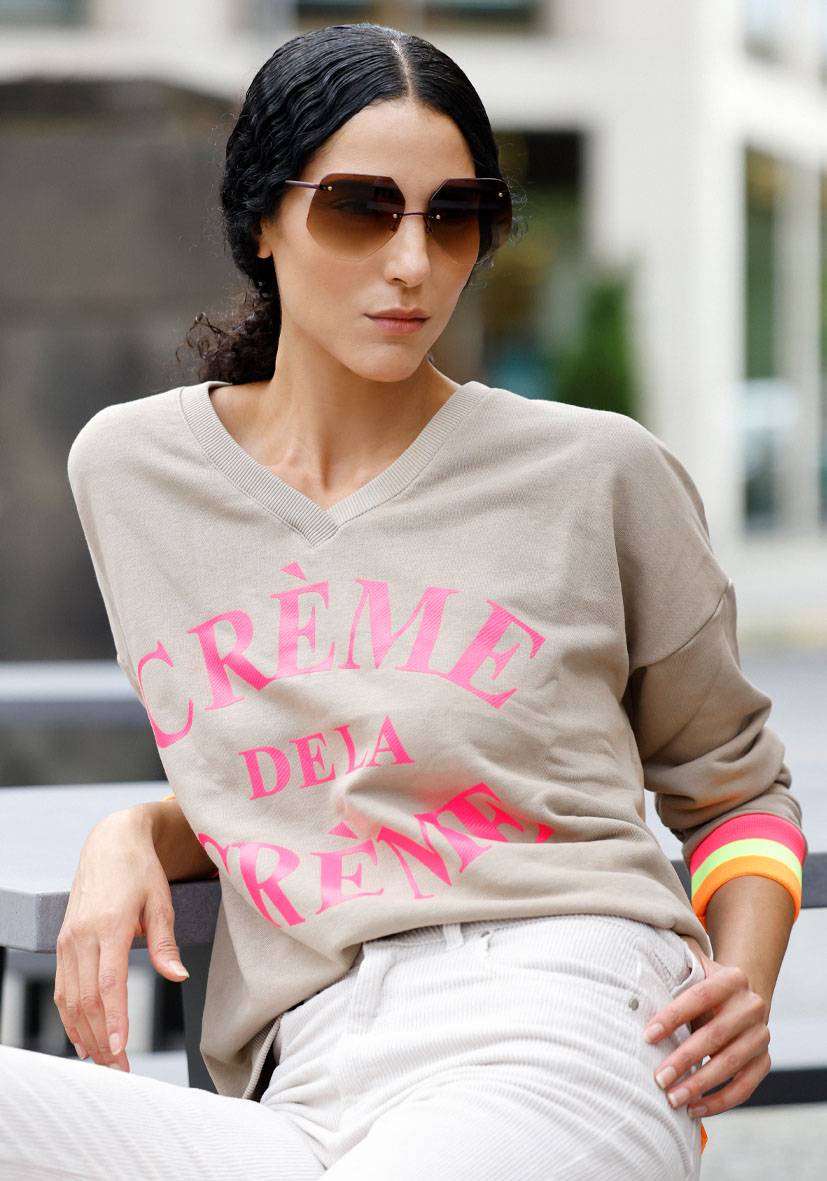 Miss Goodlife V Neck Crème de la Crème – sand/neonpink Valentinstagsangebot
