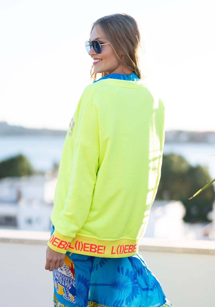 Miss Goodlife V-Neck L(i)ebe Strass – neonyellow/rose Saisonale Angebote