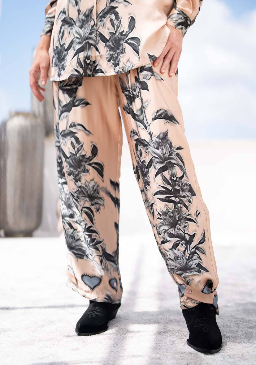 Miss Goodlife Pants Hearts and Flowers 2025