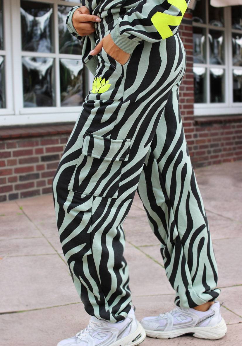 Miss Goodlife Pants Namaste Zebra – almond Günstiger Verkauf