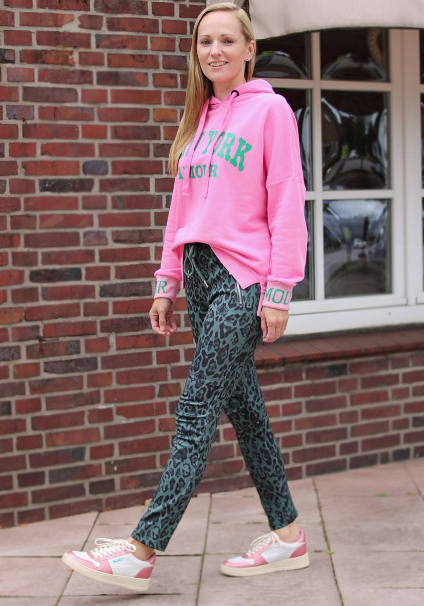 Miss Goodlife Jog-Pants Fancy Leo – green Sonderangebot
