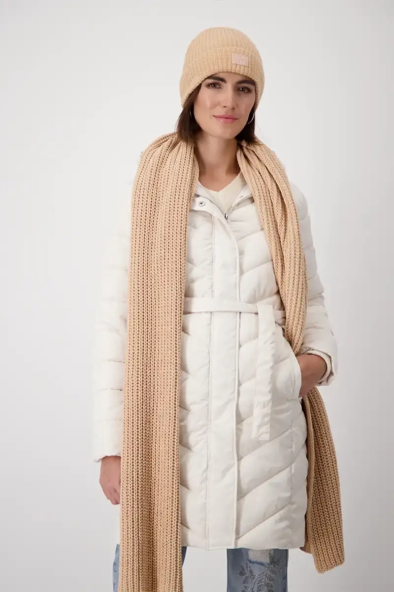 Monari Mütze mit Patch Begrenztes Angebot