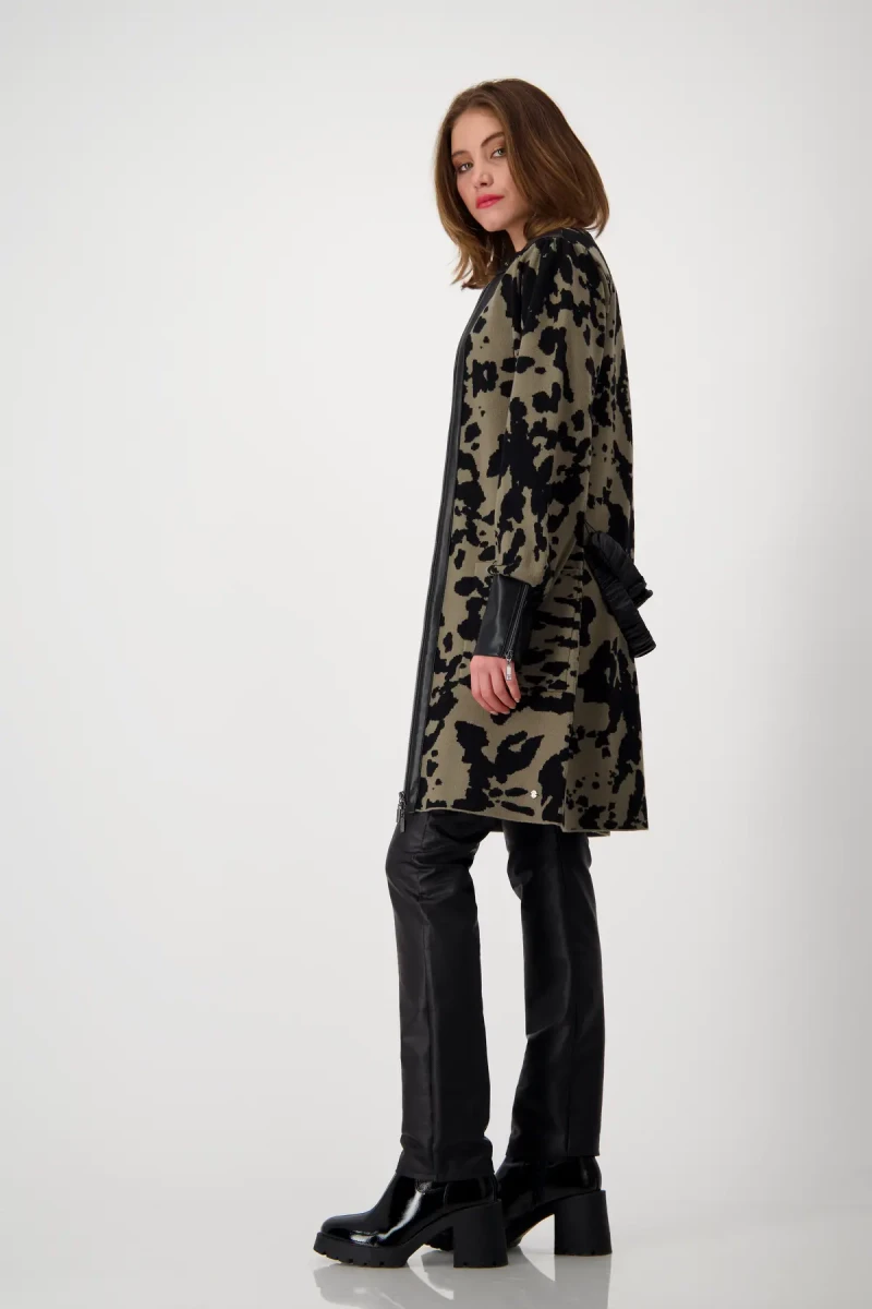 Monari Strickmantel mit Leo-Camouflage Muster Fabrikpreis