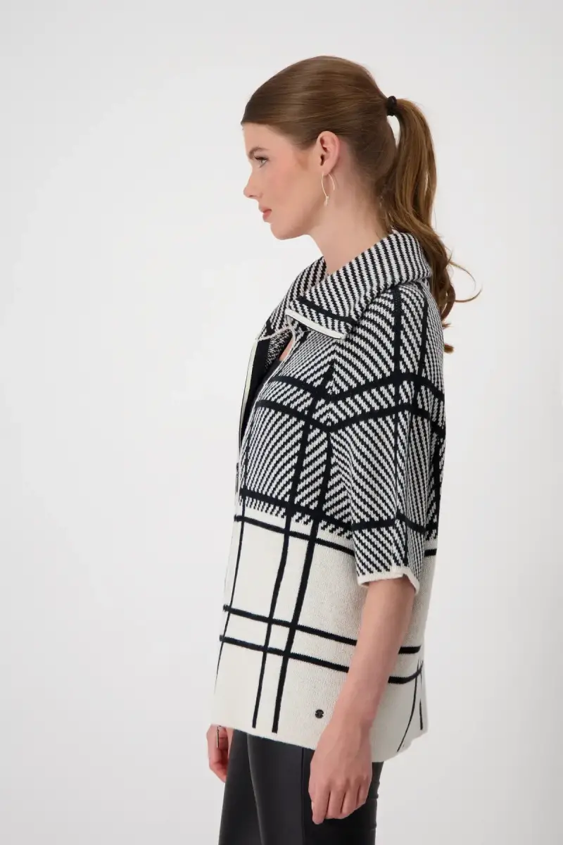 Monari Strickcape Karo Schlussverkauf