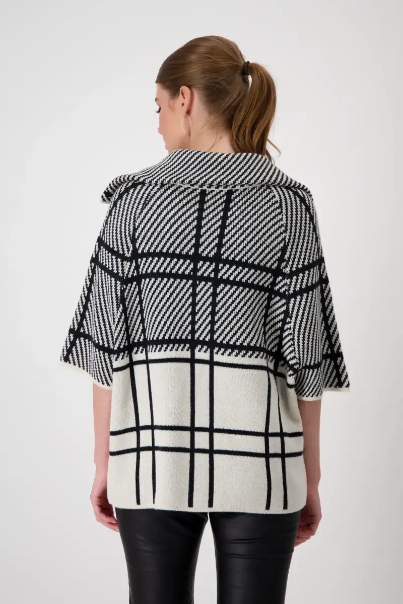 Monari Strickcape Karo Schlussverkauf