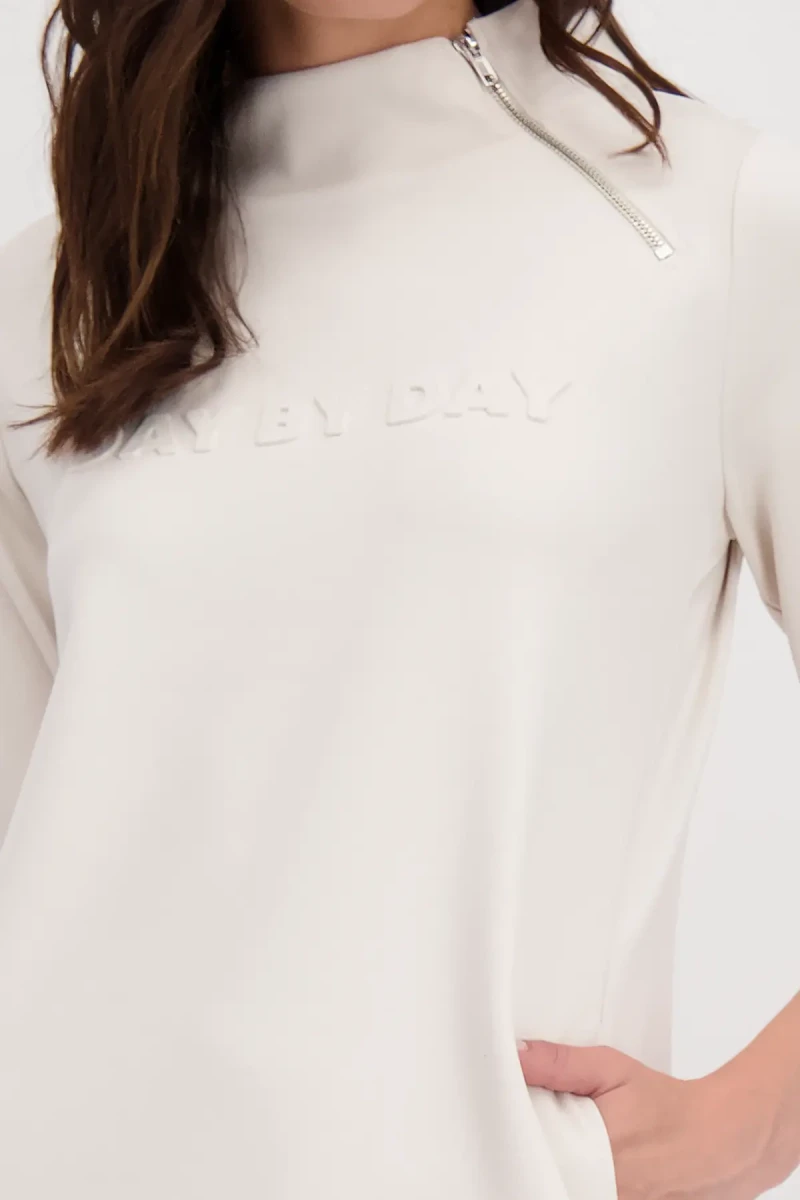 Monari Kleid mit 3D Schrift Limitierter Zeitrabatt
