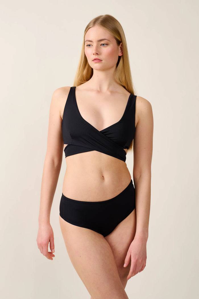 Mymarini CHEEKY SHORTS black-grey Versandkostenfrei