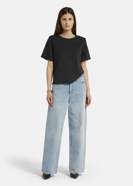 Nicowa T-shirt with shoulder pads -DILAWIA in BLACKarticle number NC9A12403019E-002 Sonderangebote