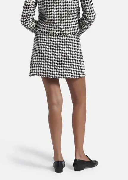 Nicowa Simple mini skirt made of bouclé LANITO in BLACK MULTICOLORarticle number NC8A22502019E-002 Clearance-Verkauf