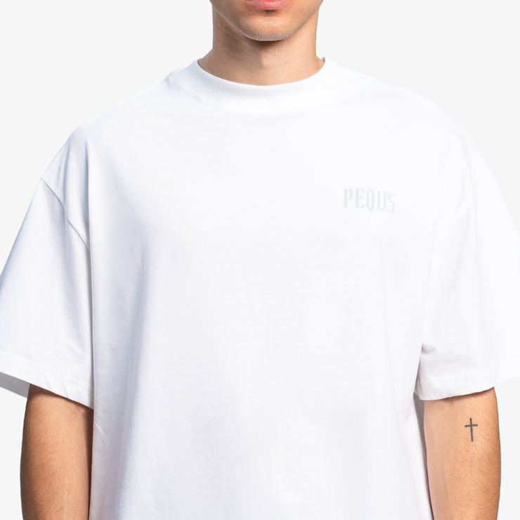 Pequs Back Logo T-Shirt Valentinstagsangebot