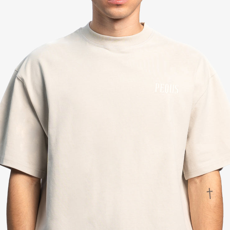 Pequs Chest Logo T-Shirt Tägliche Deals