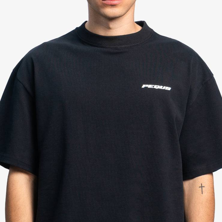 Pequs Plágia Chest Logo T-Shirt Tiefpreis