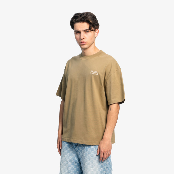 Pequs Chest Logo T-Shirt Weihnachtsangebot