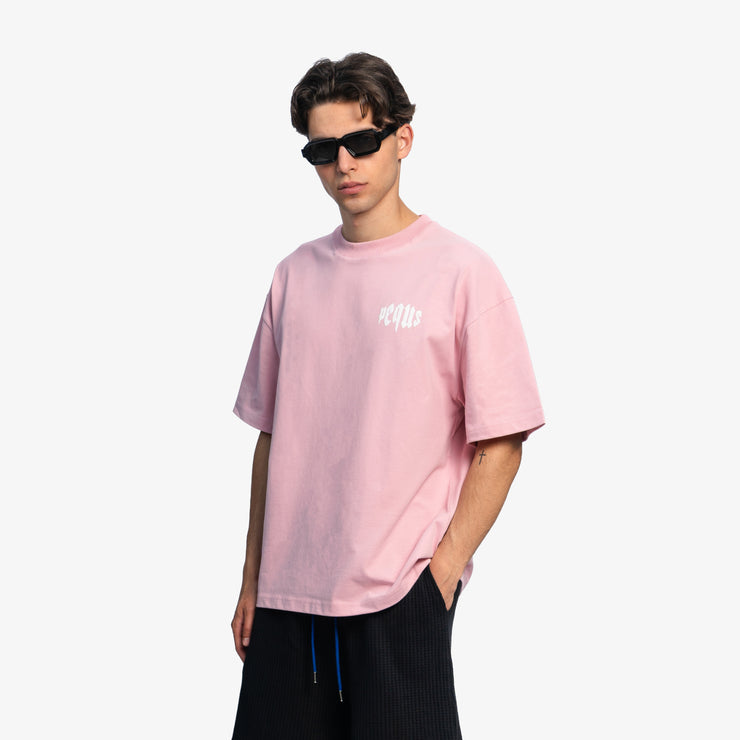 Pequs Mythic Chest Logo T-Shirt Muttertagsangebot