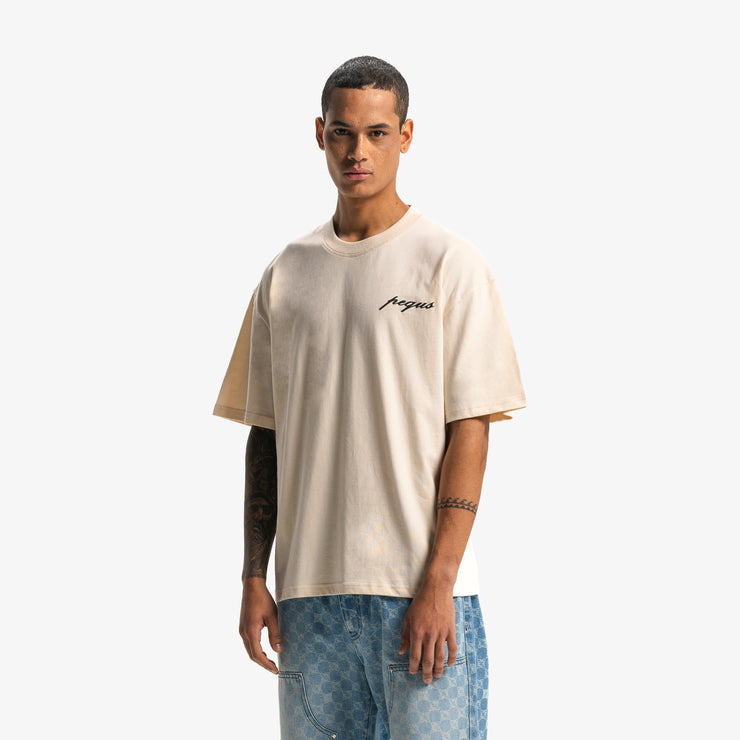 Pequs PEQUS Chest Logo T-Shirt Nur noch ein Tag übrig