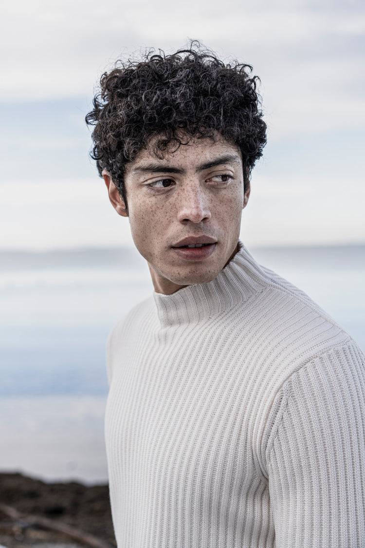 Phil Petter Rundhals-Pullover aus Merinowolle, breiter Ripp-Strick Verkauf