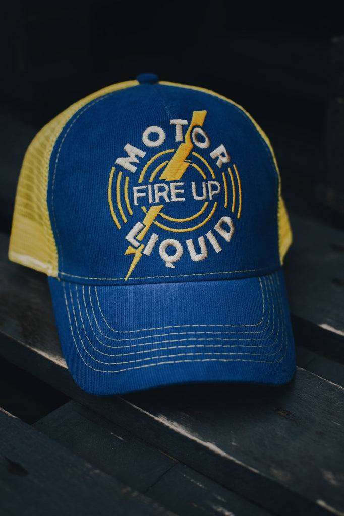 Queen Kerosin Trucker Cap aus Feincord mit kontrastierendem Mesh «Fire Up» Bestseller